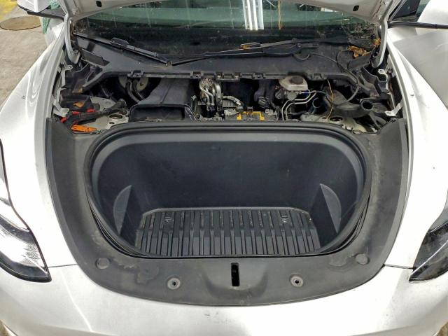 Tesla Model Y Image 4