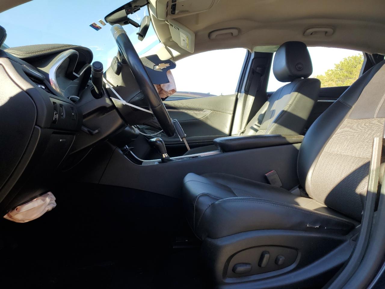 Chevrolet Impala Lt Image 4