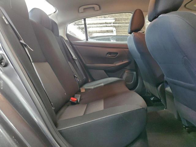 Nissan Sentra Sv Image 9