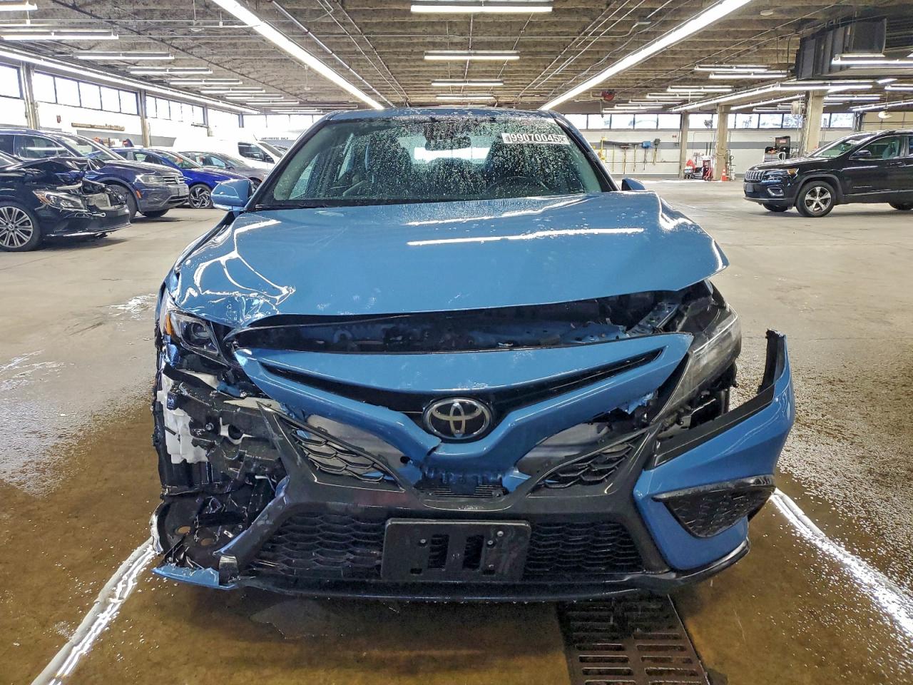 Toyota Camry Se Night Shade Image 5