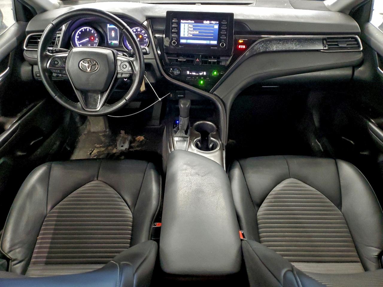 Toyota Camry Se Night Shade Image 8