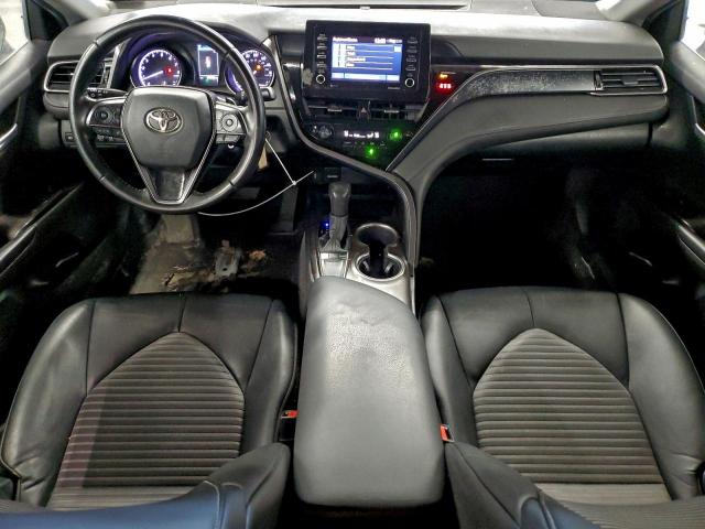 Toyota Camry Se Night Shade Image 8