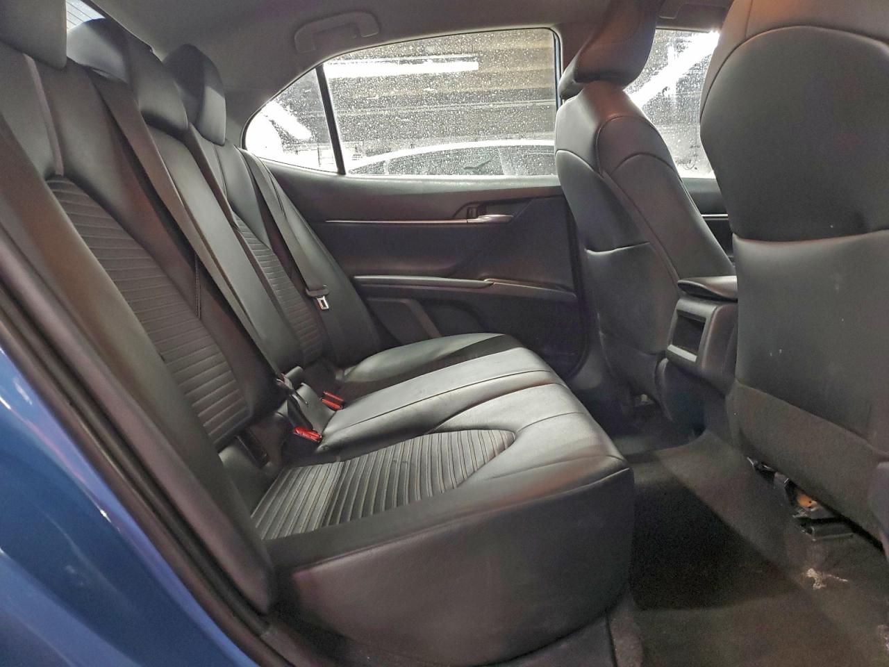 Toyota Camry Se Night Shade Image 10