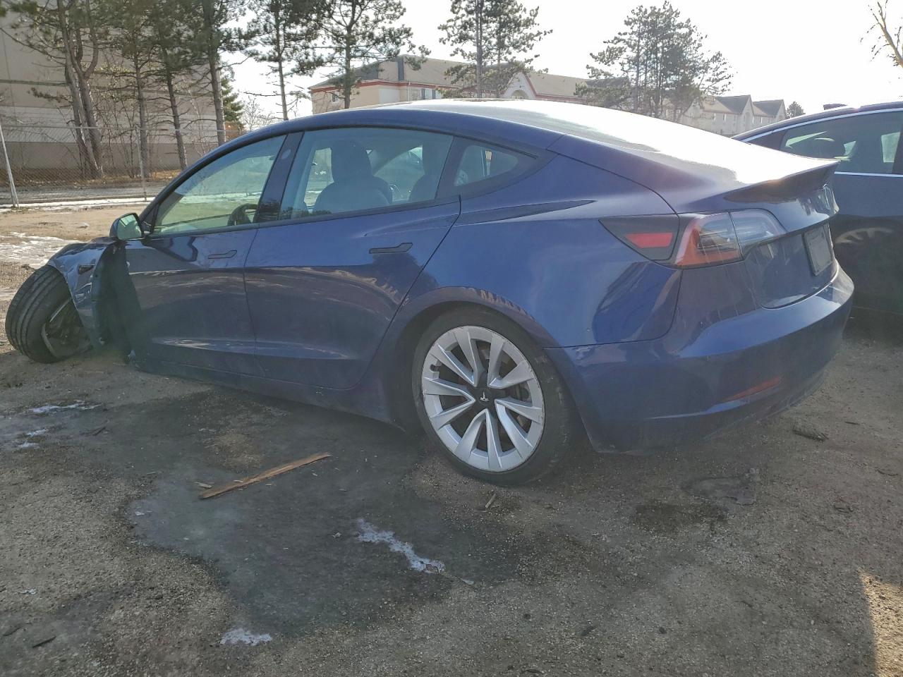 Tesla Model 3 Image 2