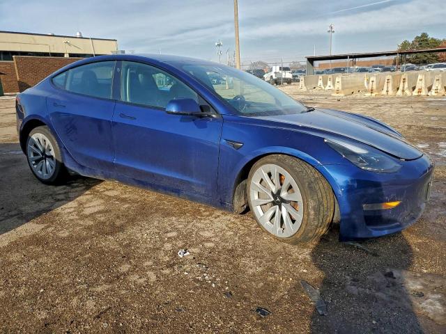 Tesla Model 3 Image 6