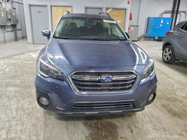 Subaru Outback 2.5i Premium Image 12