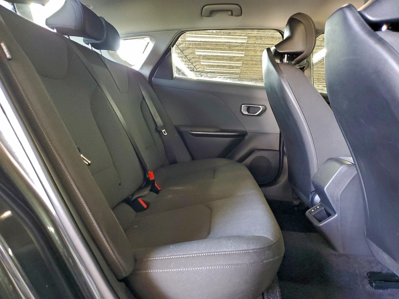 Kia K4 Lx Lx Image 4