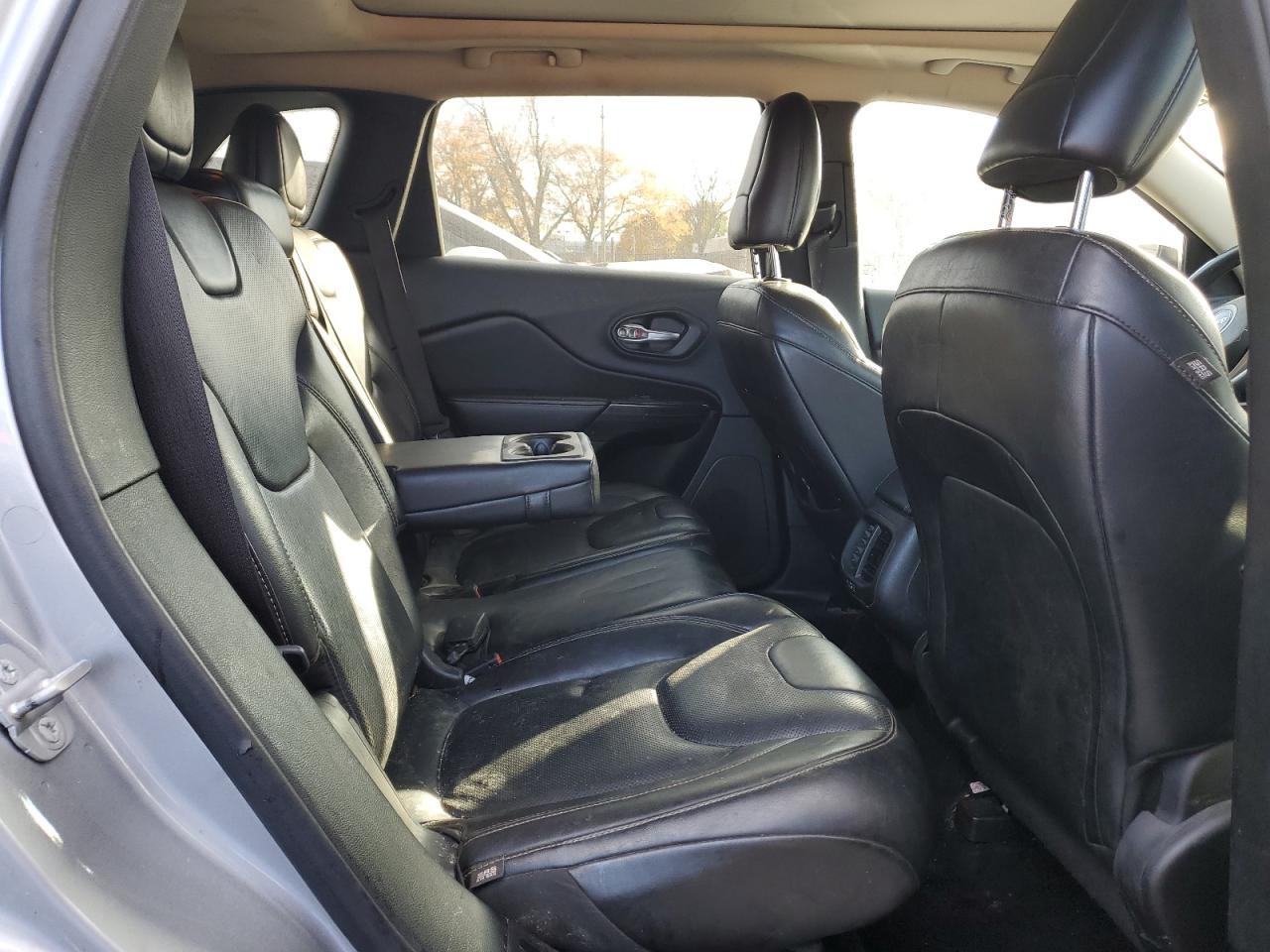 Jeep Grand Cherokee Limited Image 5