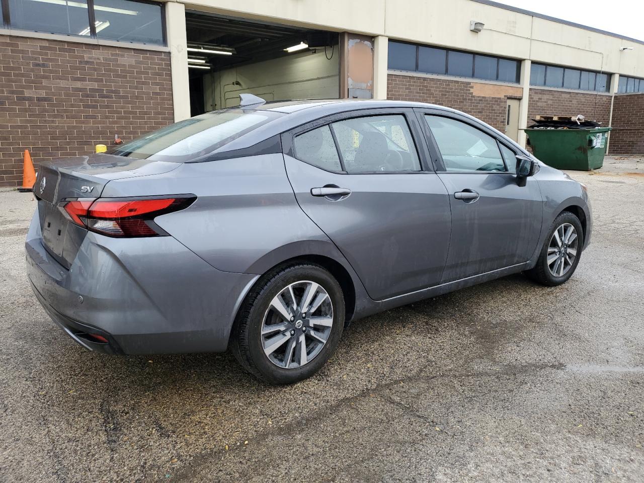 Nissan Versa Sv Image 7