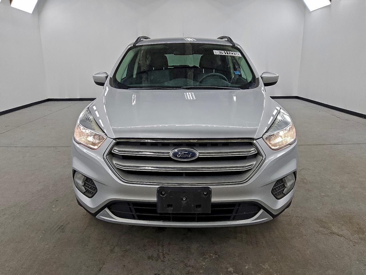 Ford Escape Se Image 3