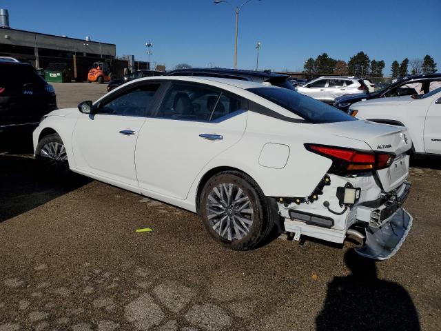 Nissan Altima Sv Image 2