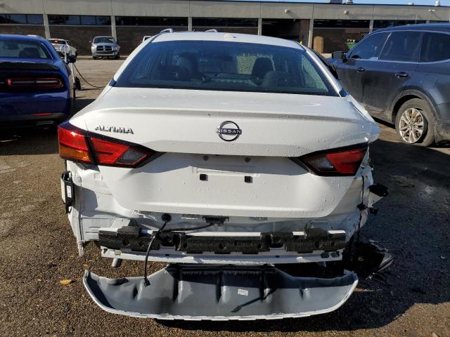 Nissan Altima Sv Image 8