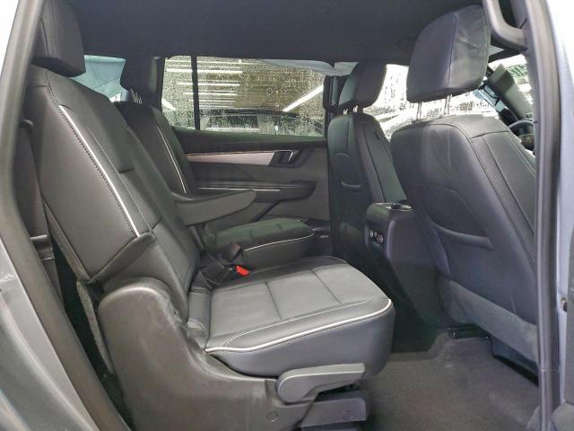 Buick Enclave Preferred Image 10