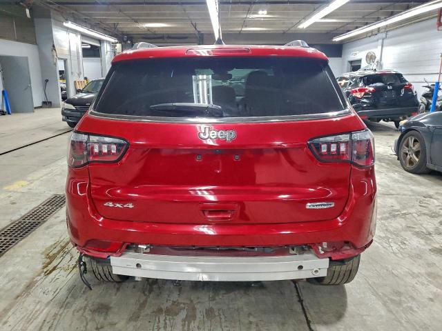 Jeep Compass Latitude Image 9