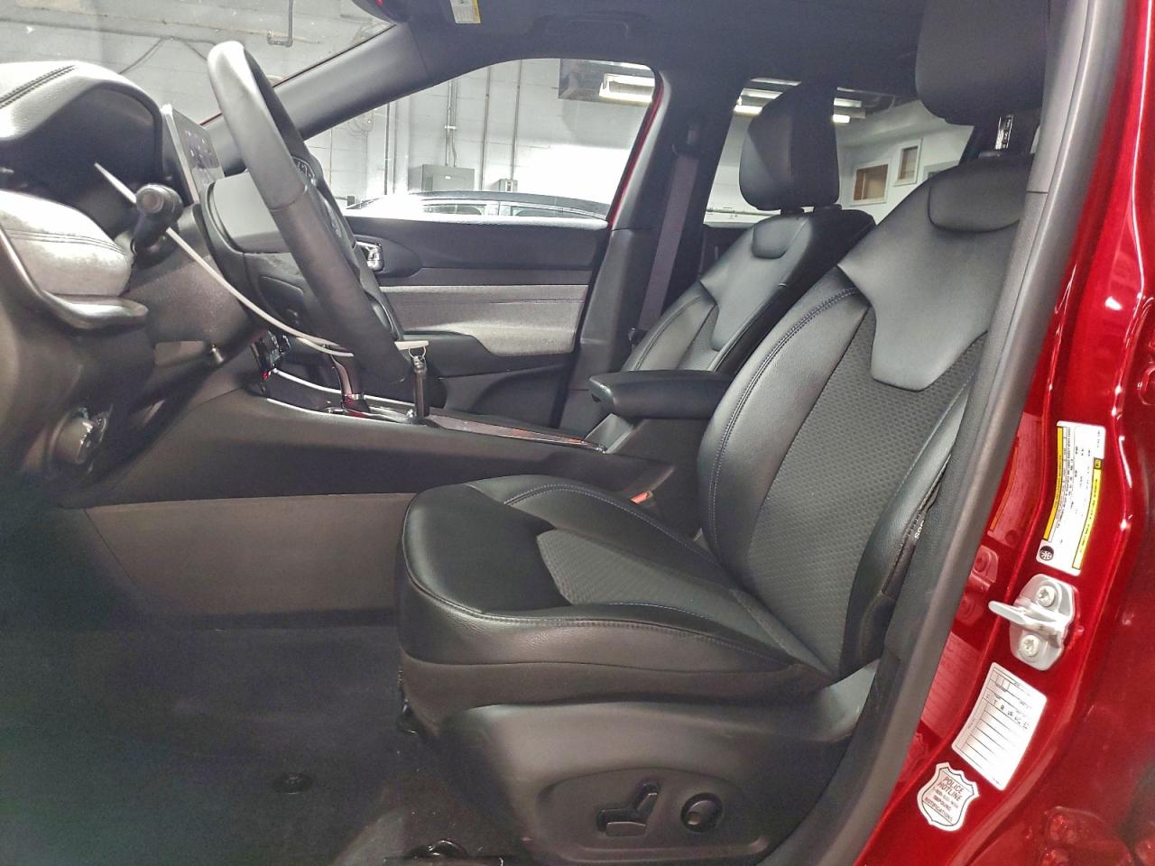 Jeep Compass Latitude Image 7