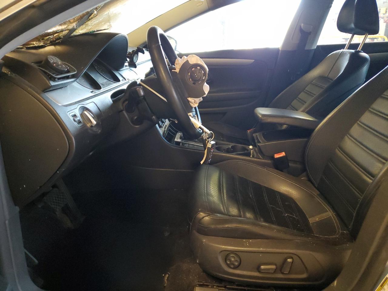 Volkswagen CC Sport Image 5