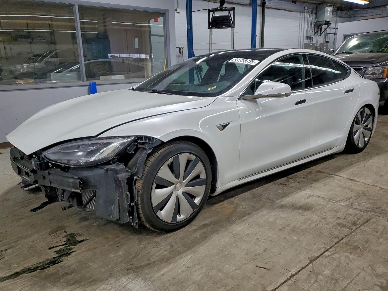 Tesla Model S Image 1