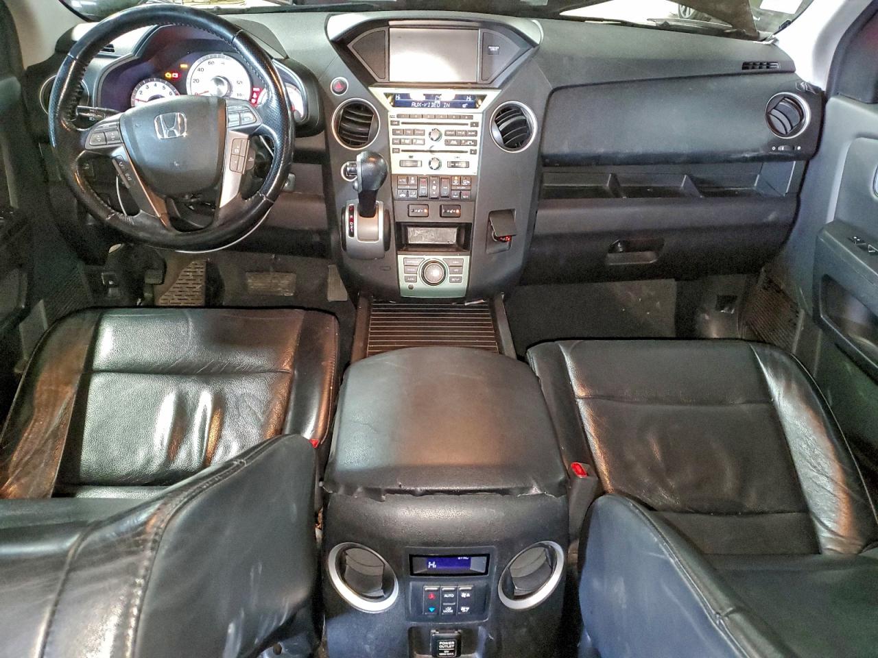 Honda Pilot Touring Image 5